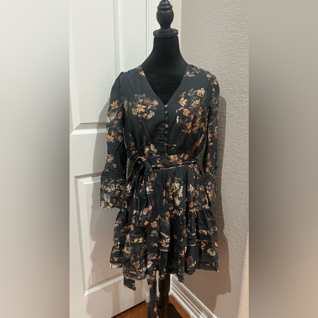 Retail For $488 Secret Mission Sandie Floral Print Waist-Tie Mini Dress Size S